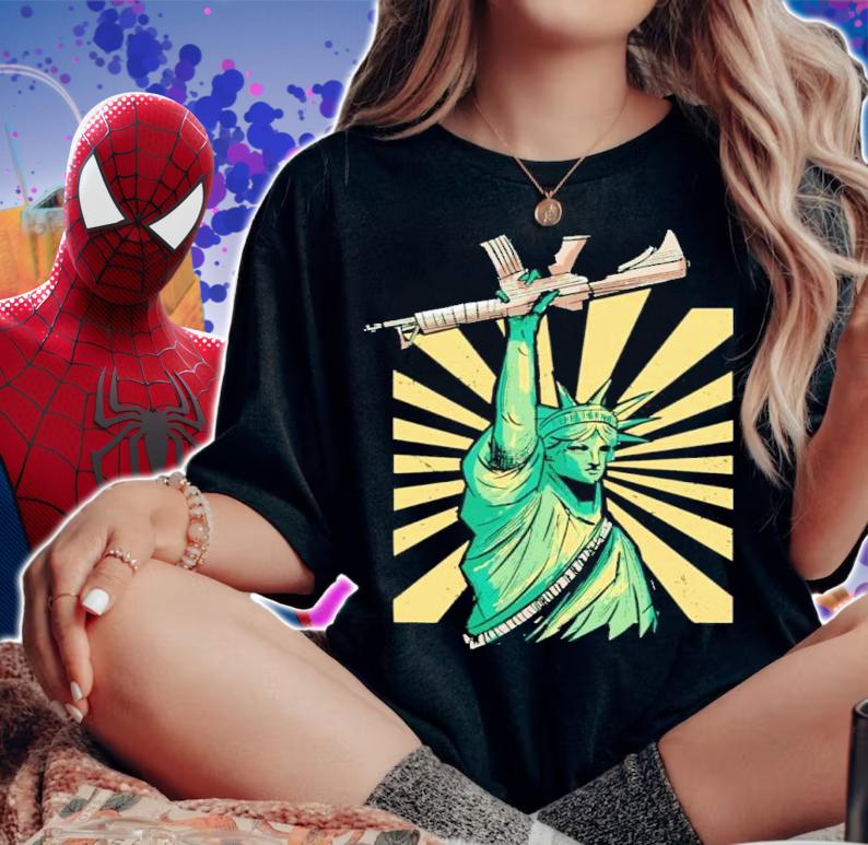 American Statue Of Liberty With Ar-15 Shirt t-shirt woman shirt