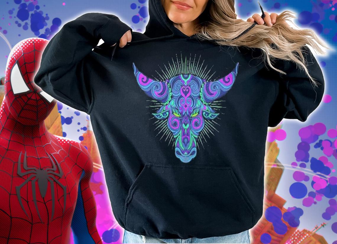Bull Head Ornament Symbol Gift T-shirt t-shirt hoodie