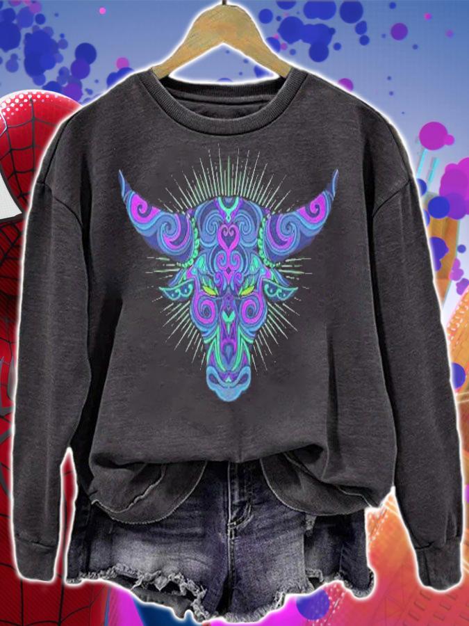 Bull Head Ornament Symbol Gift T-shirt t-shirt sweatshirt