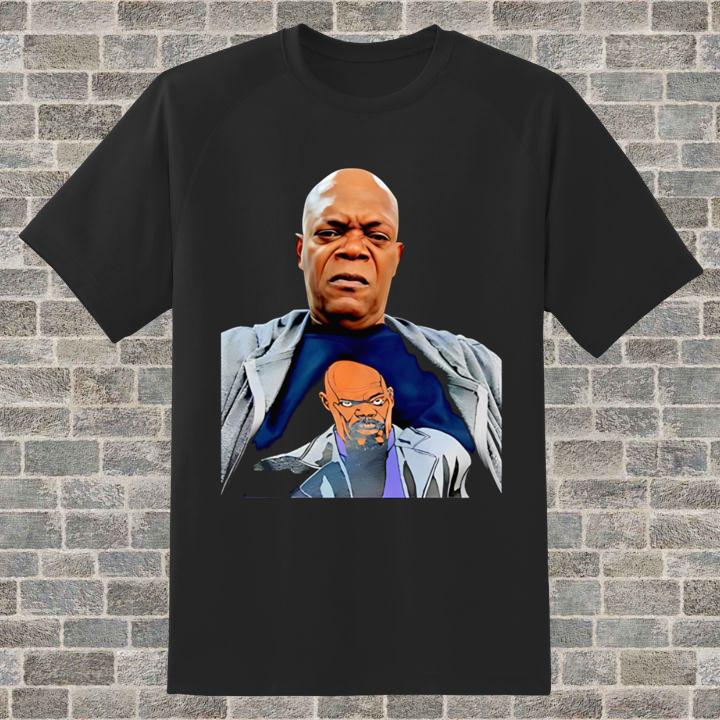 Samuel L. Jackson Wearing A Shirt Design Of Himself T-Shirt